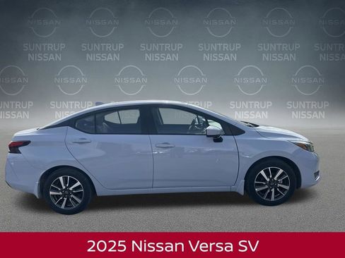 New 2025 Nissan Versa SV w/ Trunk Package image 3
