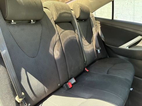 Used 2011 Toyota Camry SE w/ SE Extra-Value Pkg #1 FWD image 49