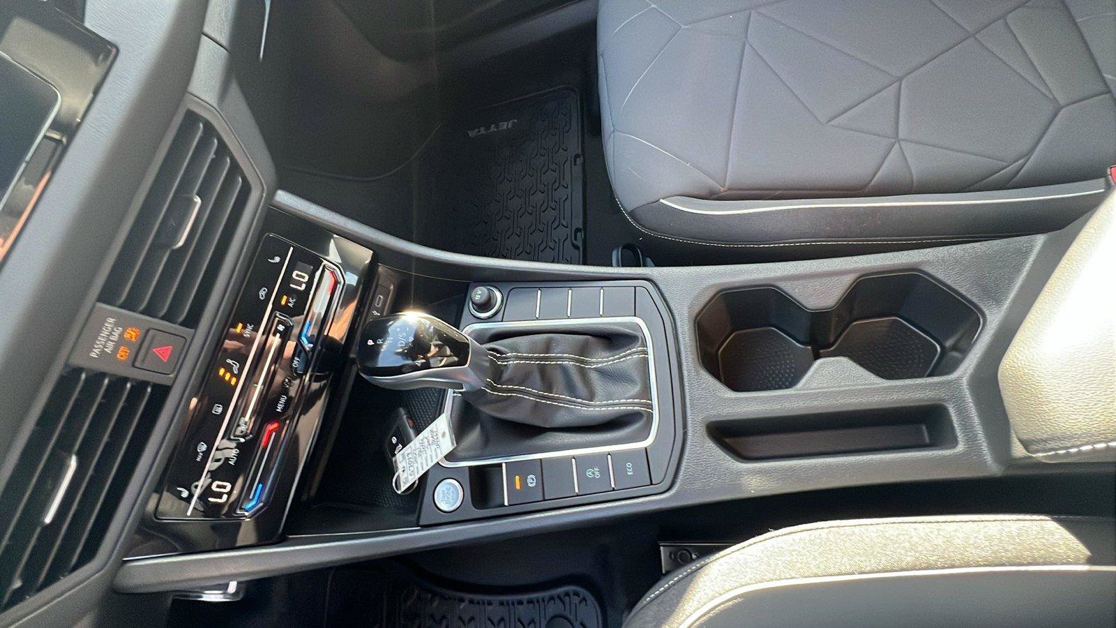 New 2027 Volkswagen Jetta Sport FWD image 22