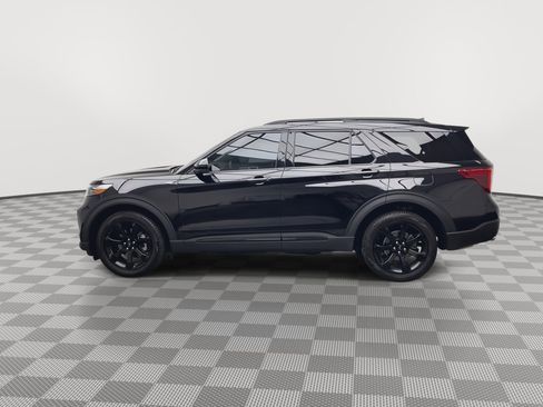 Certified 2024 Ford Explorer ST-Line w/ Class IV Trailer Tow Package AWD/4WD image 43