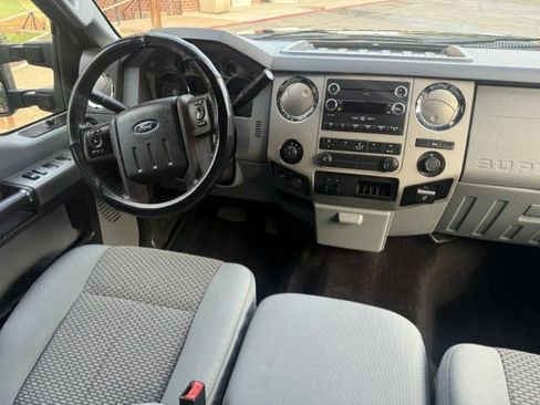 Used 2015 Ford F250 XLT w/ XLT Value Package AWD/4WD image 7