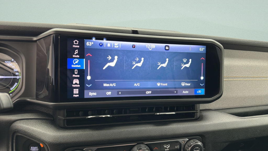 Used 2024 Jeep Wrangler Unlimited AWD/4WD image 17