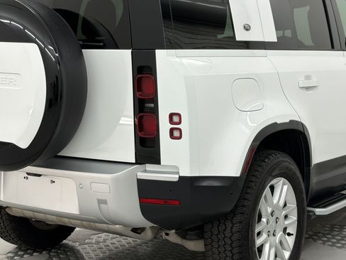 Used 2024 Land Rover Defender 110 S AWD/4WD image 23