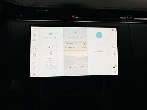 Used 2025 Land Rover Range Rover Long Wheelbase Autobiography image 48