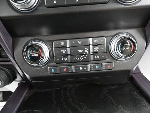 Used 2020 Ford F250 Limited AWD/4WD image 24