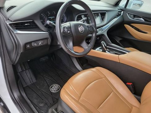 Used 2018 Buick Enclave Premium w/ Experience Buick Package image 19