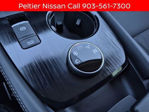 Certified 2026 Nissan Rogue Platinum w/ Platinum Premium Package AWD/4WD image 43