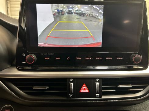 Used 2023 Kia Forte GT-Line w/ GT-Line Premium Package FWD image 6