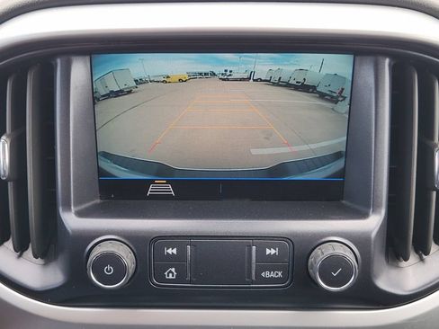 Used 2022 Chevrolet Colorado LT w/ Fleet Safety Package RWD image 18