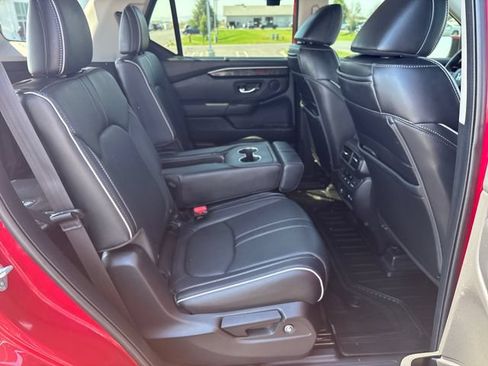 Certified 2023 Honda Pilot Elite image 24