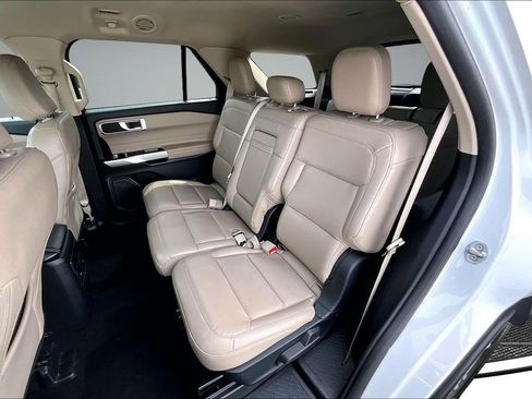 Used 2023 Ford Explorer XLT w/ Equipment Group 202A image 22