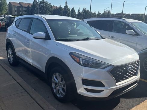 Used 2019 Hyundai Tucson SE AWD/4WD image 3