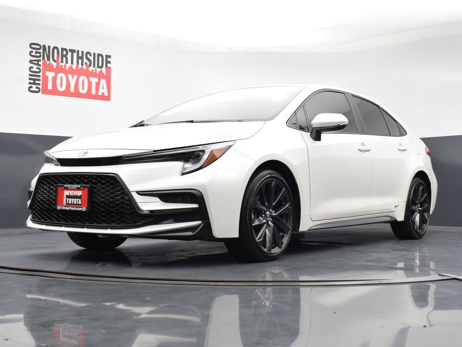 Used 2026 Toyota Corolla SE w/ SE Premium Package AWD/4WD image 31