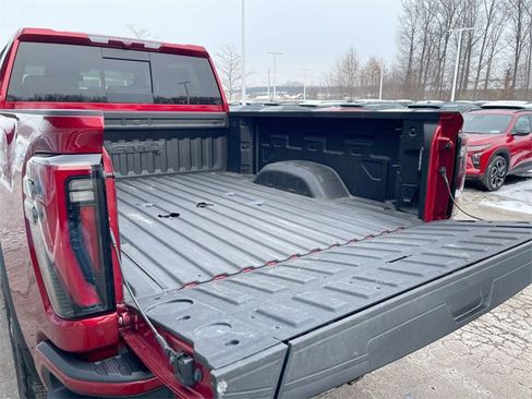 Used 2024 GMC Sierra 2500 AT4 w/ AT4 Preferred Package image 26