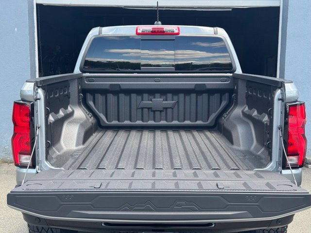 New 2026 Chevrolet Colorado ZR2 w/ Technology Package AWD/4WD image 29