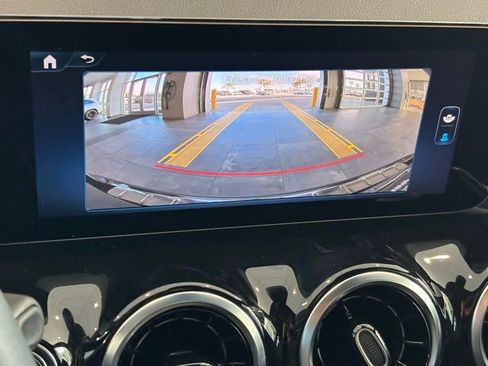 Certified 2025 Mercedes-Benz GLA 250 image 23