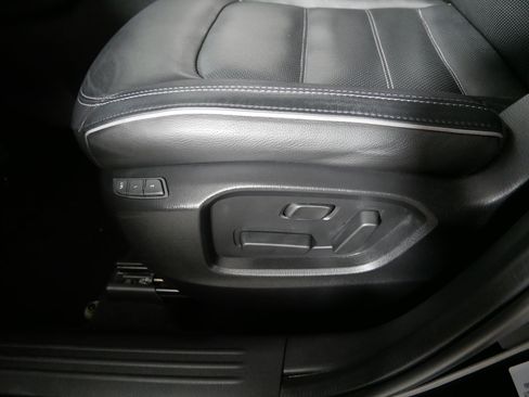 Used 2025 MAZDA CX-5 AWD 2.5 S w/ Preferred Package image 20
