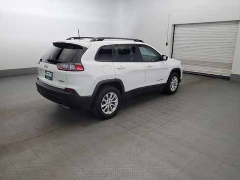 Used 2022 Jeep Cherokee Latitude Lux w/ Mopar Interior Package AWD/4WD image 10