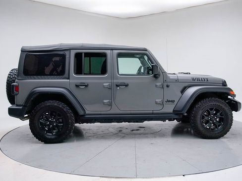 Used 2023 Jeep Wrangler Willys image 8