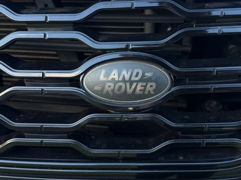 Used 2018 Land Rover Range Rover Supercharged AWD/4WD image 43