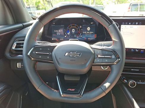 Certified 2026 Chevrolet Traverse RS w/ LPO, Floor Liner Package AWD/4WD image 11