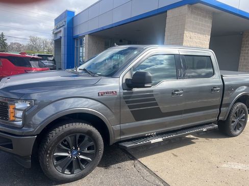Used 2020 Ford F150 XLT w/ Equipment Group 302A Luxury AWD/4WD image 3