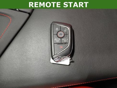 Used 2024 Chevrolet Corvette Stingray Coupe w/ 1LT RWD image 5