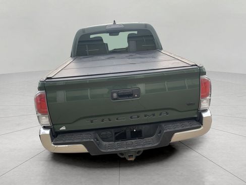 Used 2021 Toyota Tacoma TRD Off-Road image 5
