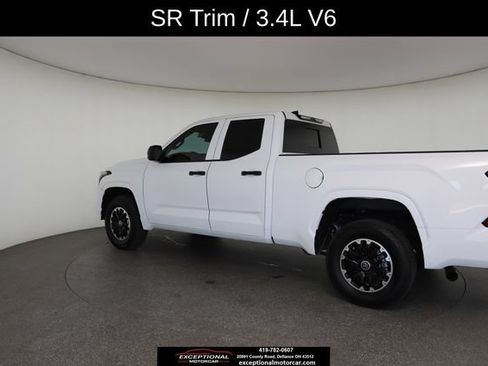 Used 2025 Toyota Tundra SR w/ SR Tow Package AWD/4WD image 10