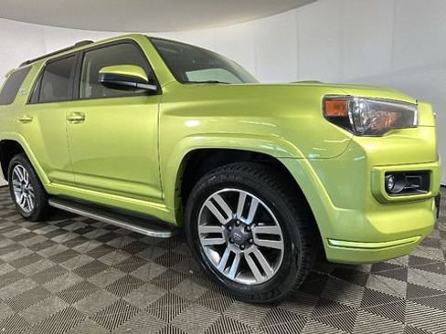 Used 2023 Toyota 4Runner TRD Sport AWD/4WD image 2