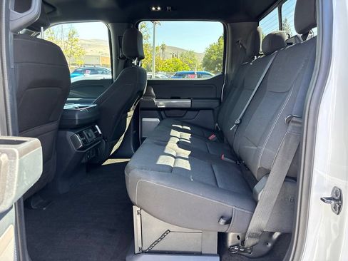 Used 2022 Ford F150 XLT w/ Equipment Group 302A High RWD image 18