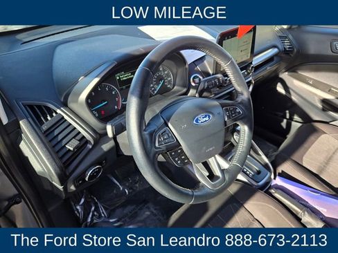 Certified 2018 Ford EcoSport SE w/ SE Convenience Package image 3