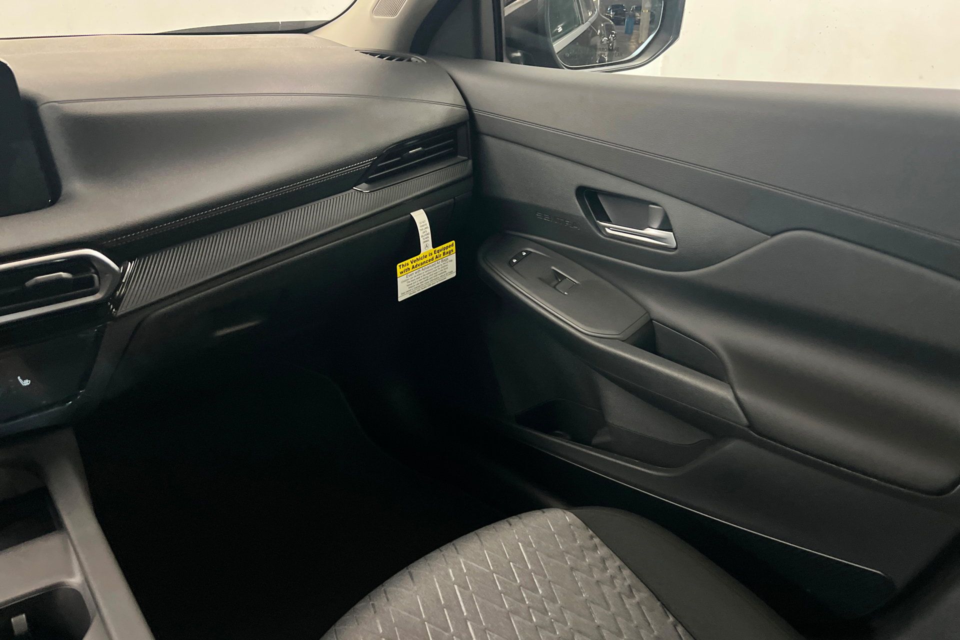 New 2027 Nissan Sentra SV w/ SV Convenience Package FWD image 10