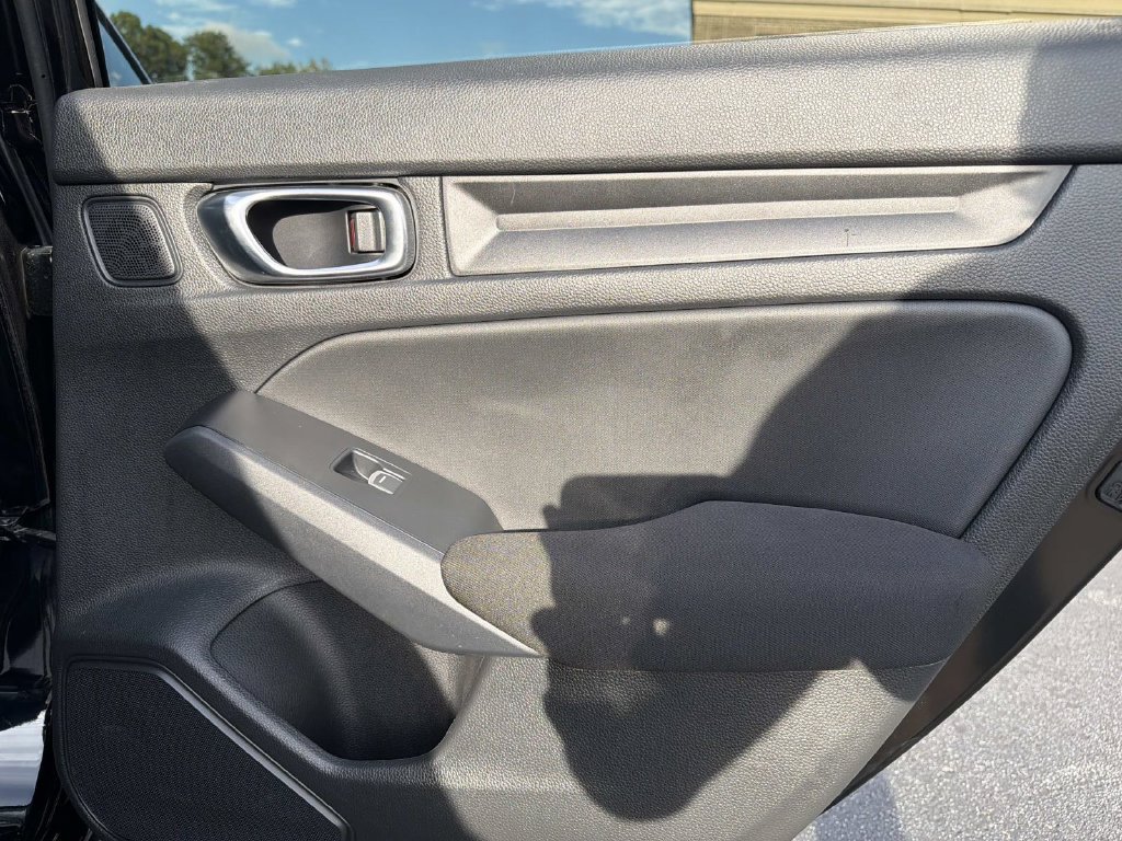Used 2025 Honda Civic Sport image 20
