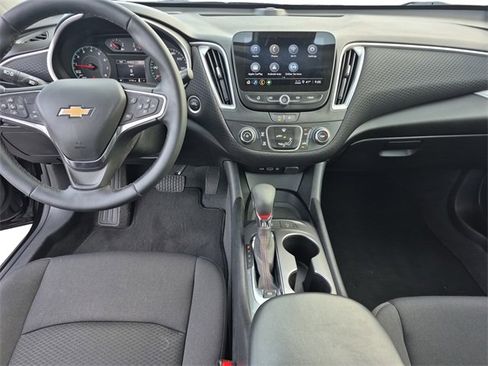 Used 2024 Chevrolet Malibu RS image 10
