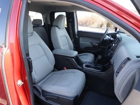 Used 2016 GMC Canyon W/T w/ Convenience Package image 18