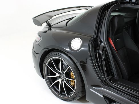 Used 2014 Mercedes-Benz SLS AMG Black Series image 12