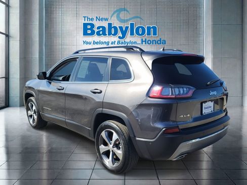 Used 2022 Jeep Cherokee Limited AWD/4WD image 3