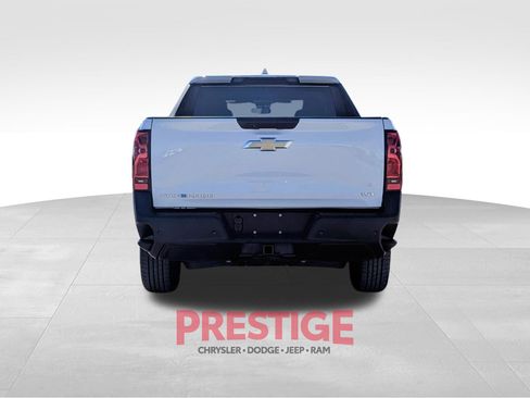 Used 2024 Chevrolet Silverado EV W/T AWD/4WD image 7