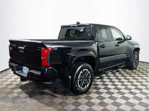 Certified 2025 Toyota Tacoma SR5 image 8