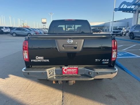 Used 2019 Nissan Frontier SV w/ Value Truck Package image 9
