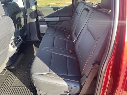 New 2026 Ford F250 Lariat w/ Black Appearance Package image 27