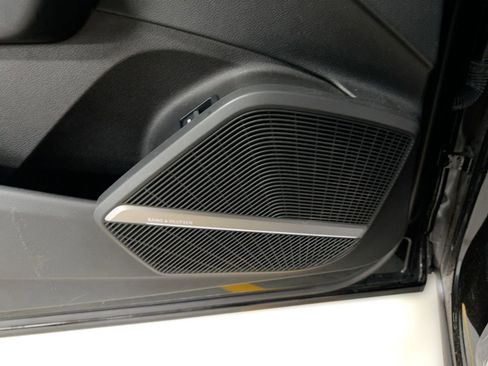 Used 2018 Audi Q5 2.0T Premium Plus w/ Premium Plus Package image 21