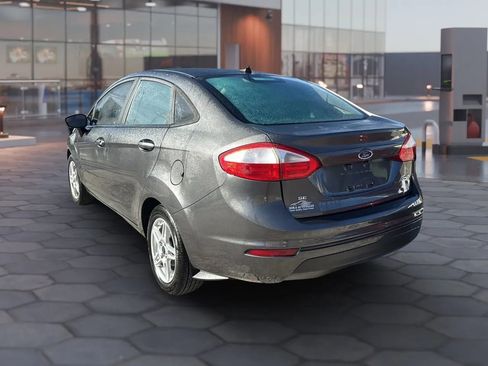 Used 2018 Ford Fiesta SE image 6