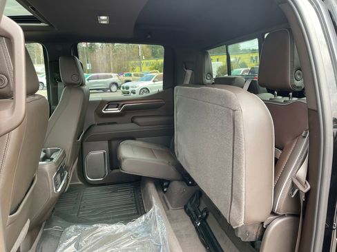 Used 2024 GMC Sierra 1500 Denali w/ Denali Reserve Package image 22