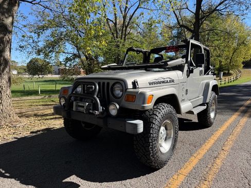 Used 2001 Jeep Wrangler Sport image 3