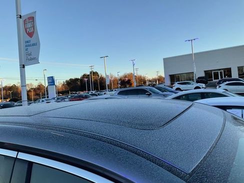 Certified 2024 Acura MDX SH-AWD w/ Technology Package image 4