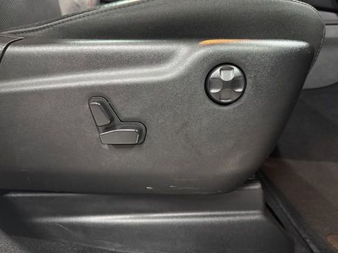 Used 2023 Dodge Durango GT image 55