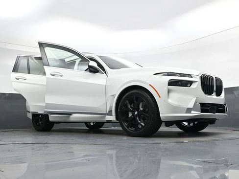 New 2026 BMW X7 xDrive40i AWD/4WD image 39