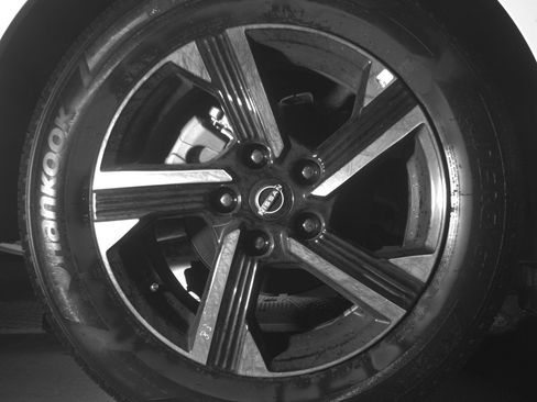 Used 2025 Nissan Sentra SV FWD image 15